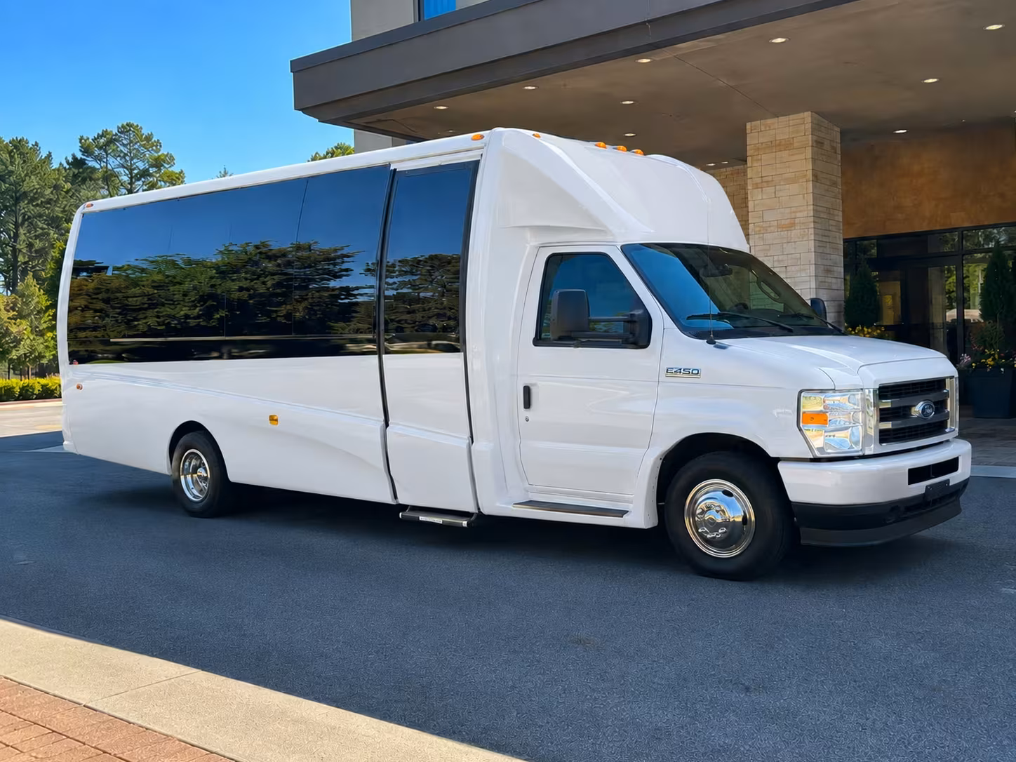 20 passenger minibus