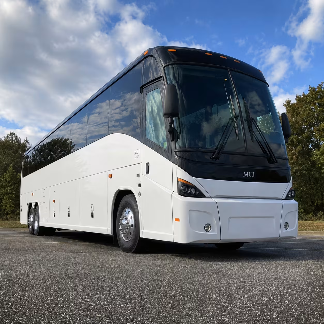 brentwood charter bus rentals for middle and high school trips