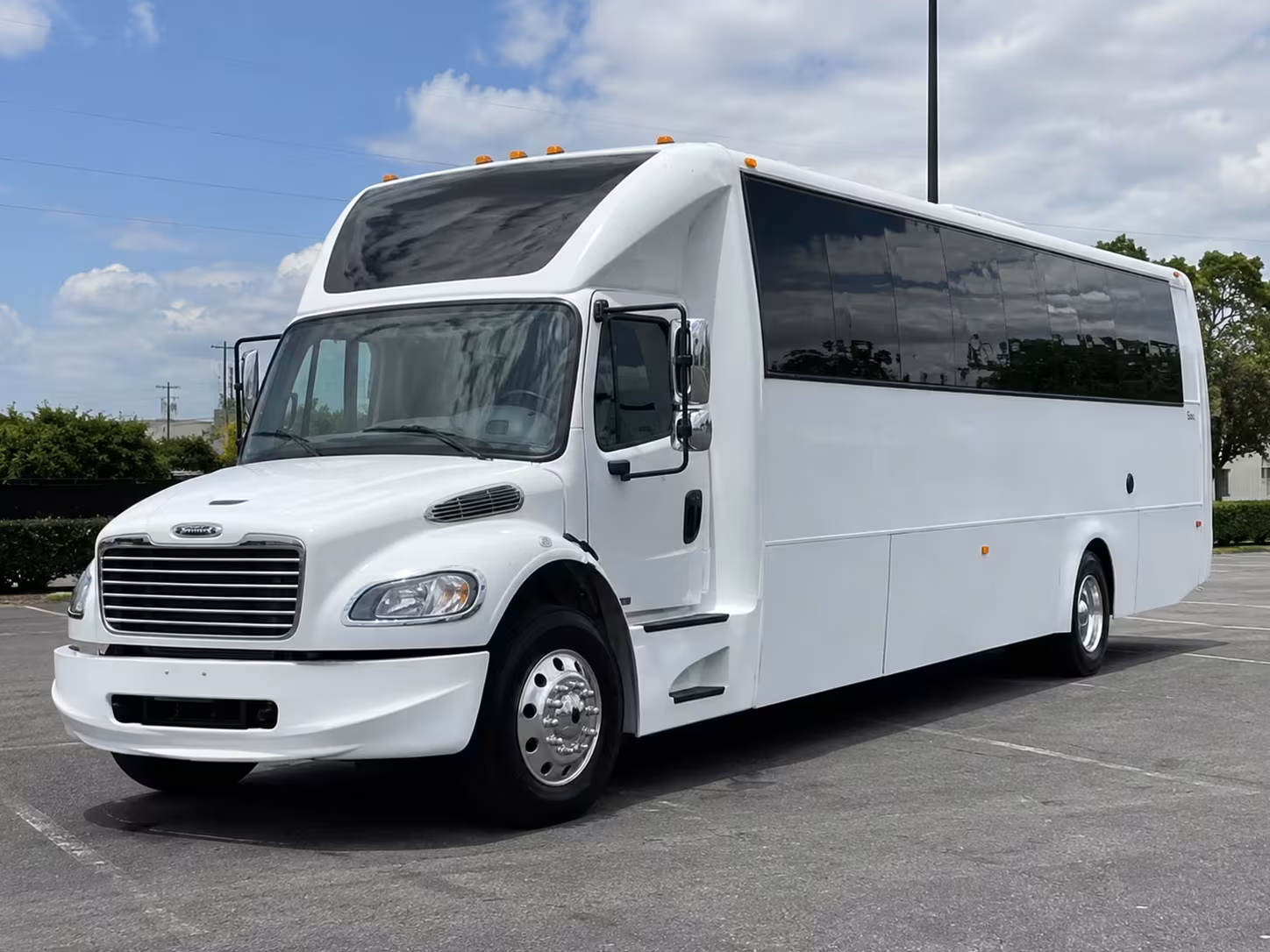brentwood party bus rentals for your whole concert group
