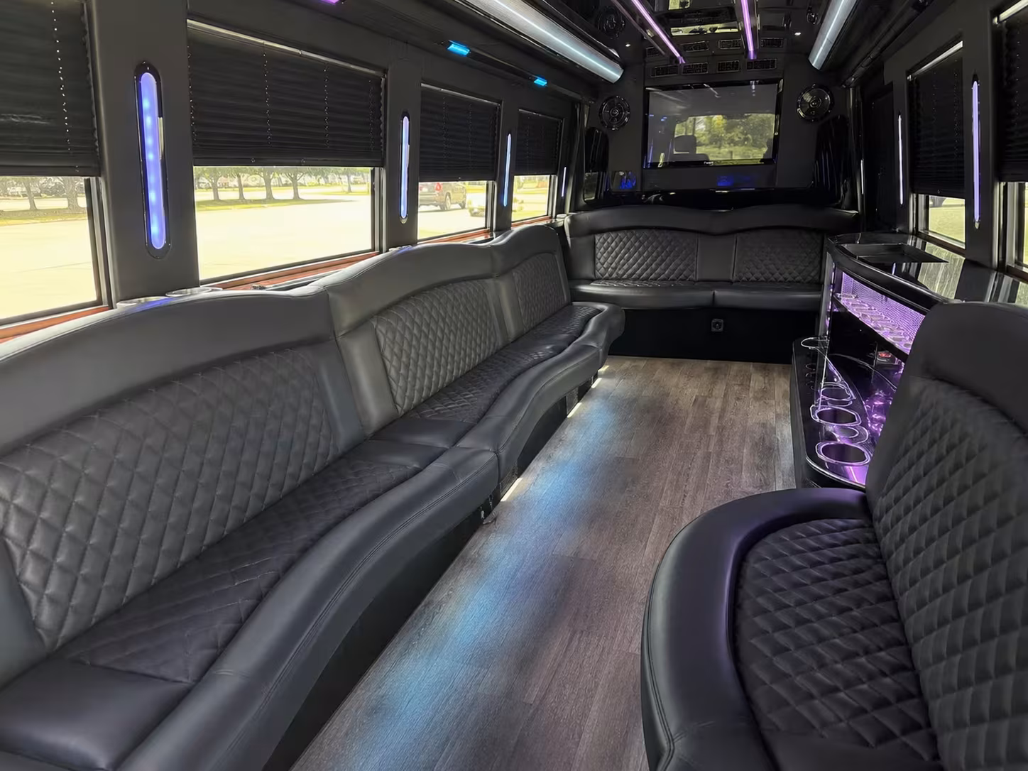 easily book bachelorette party bus rentals in brentwood