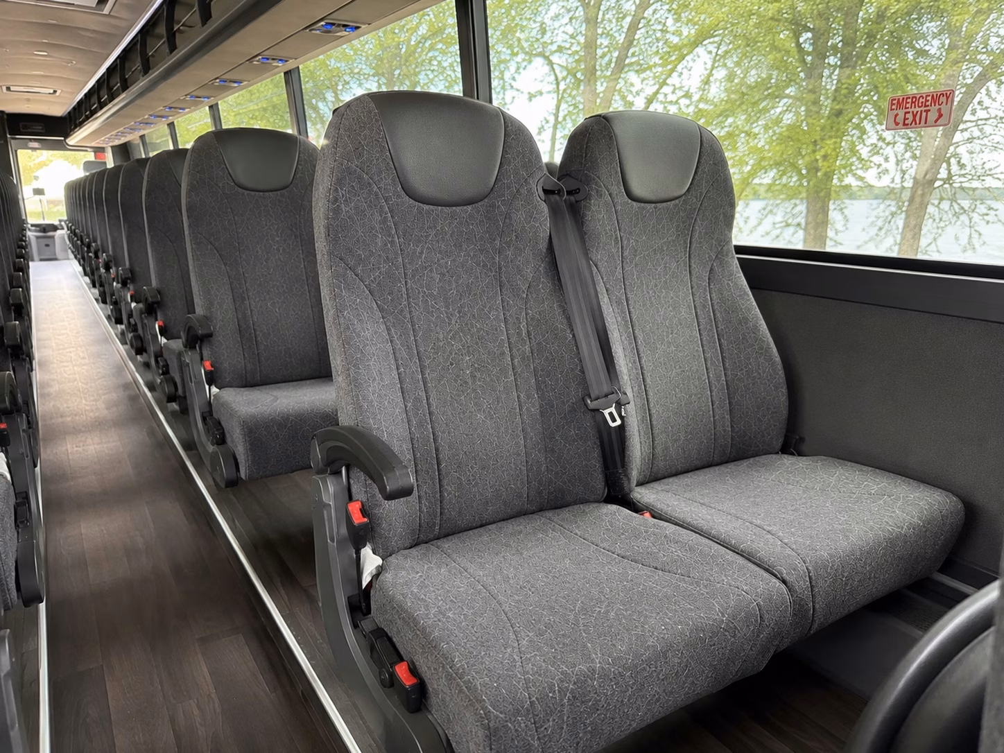 long distance church charter bus rentals from brentwood