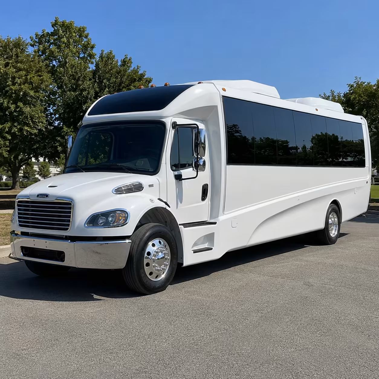 minibus rentals and charter buses for every brentwood concert group